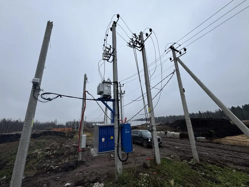 Столбовая трансформаторная подстанция на территории промзоны